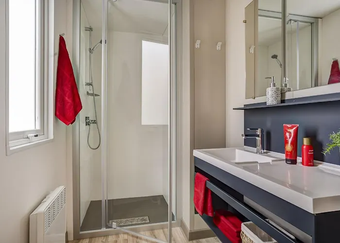 Friends 10p Camping *