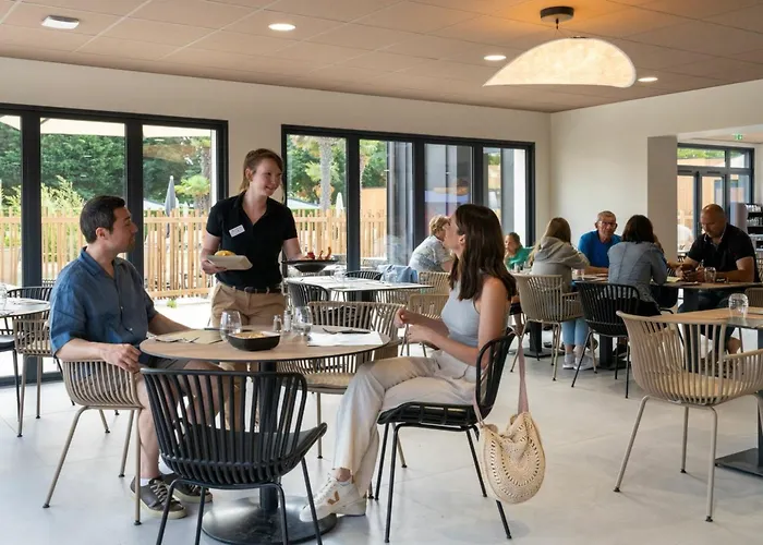 Camping Friends 10p Saint-Aubin-Sur-Mer (Calvados)