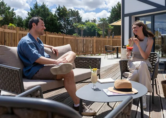 Friends 10p Camping Saint-Aubin-Sur-Mer (Calvados)